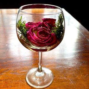 Handcrafted paper roses imbedded in resin in glass goblet 🌹